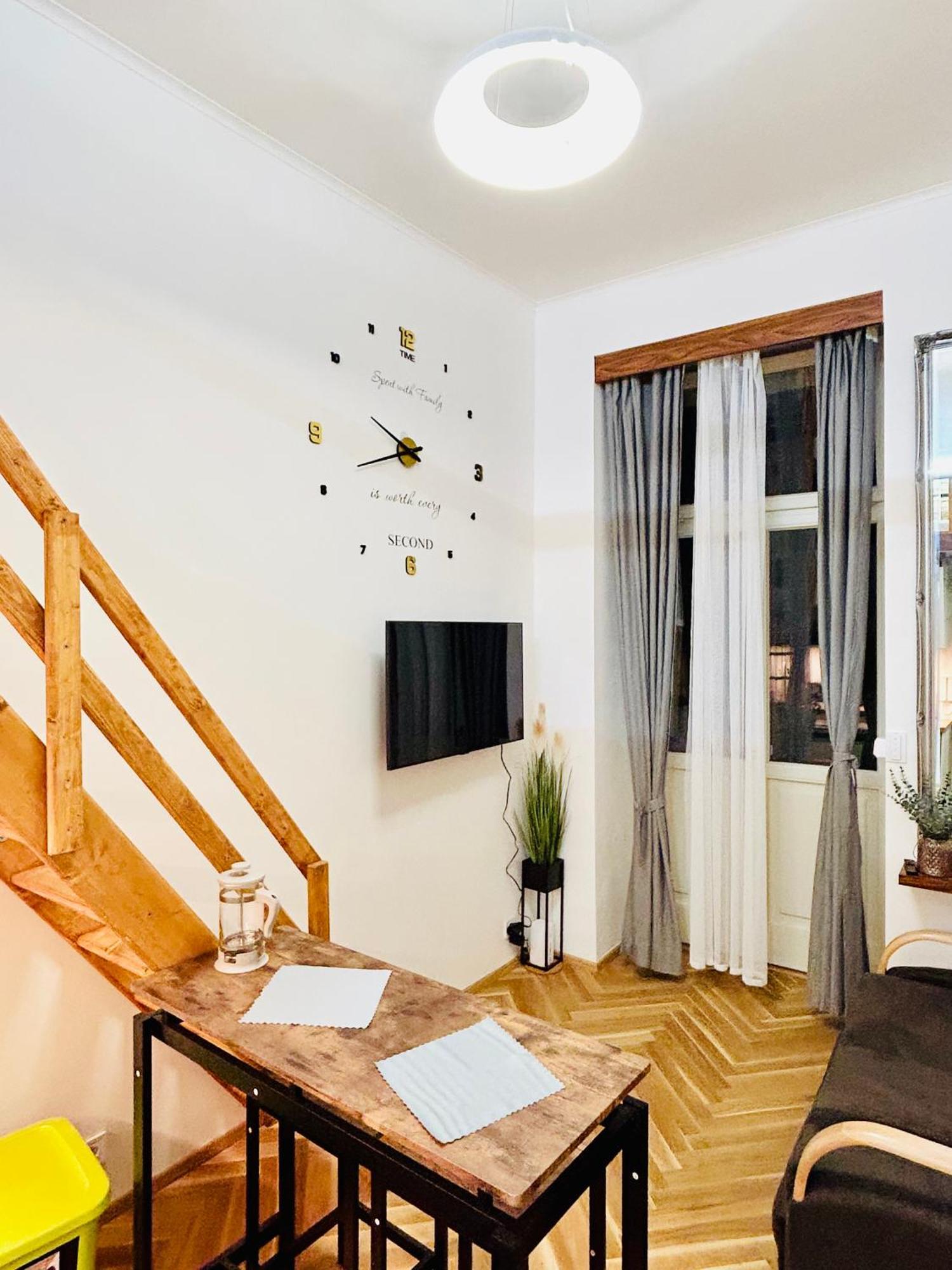 Cozy Design Homestay With Terrace ปราก ภายนอก รูปภาพ